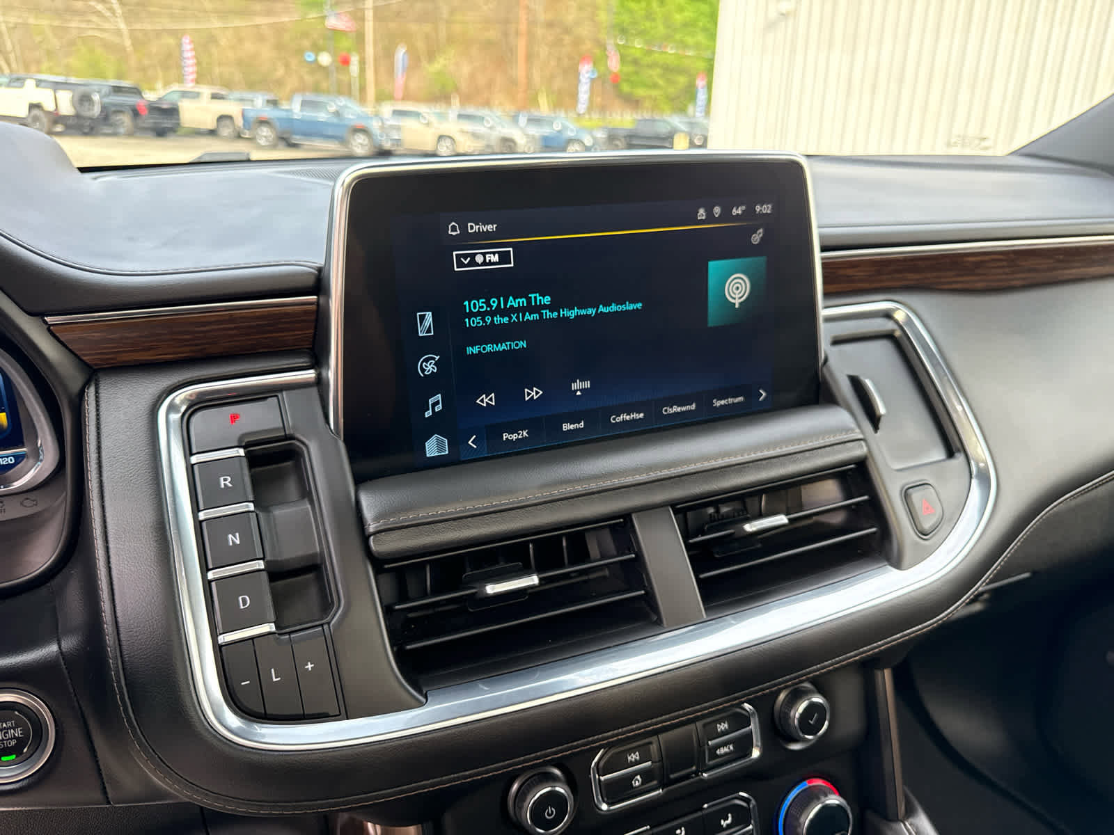 Used 2023 Chevrolet Tahoe High Country image 21