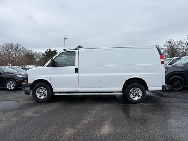 Used 2024 GMC Savana 2500 w/ Driver Convenience Package image 2