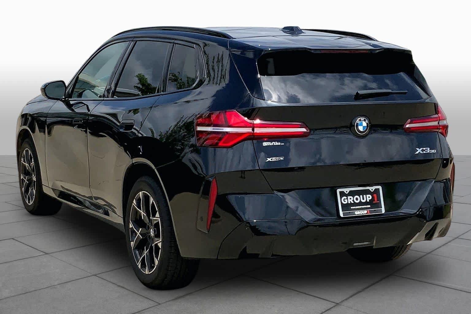 New 2025 BMW X3 xDrive30i w/ Premium Package AWD/4WD image 11