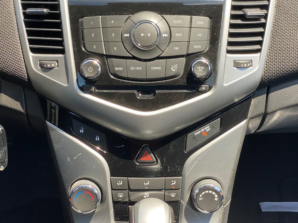 Used 2013 Chevrolet Cruze LT FWD image 21