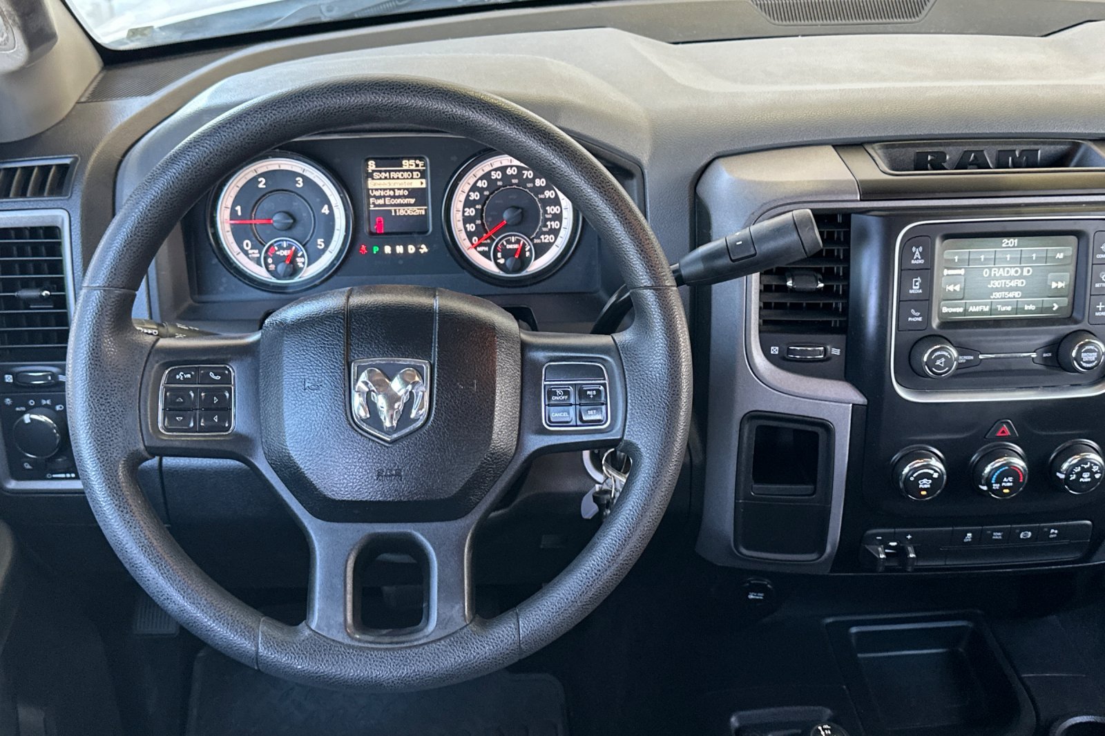 Used 2014 RAM 2500 Tradesman w/ Chrome Appearance Group AWD/4WD image 14