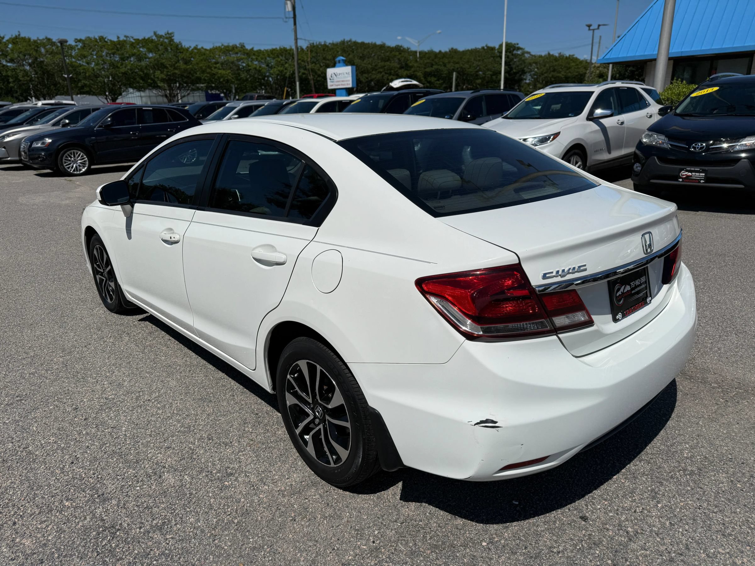 Used 2014 Honda Civic EX image 9