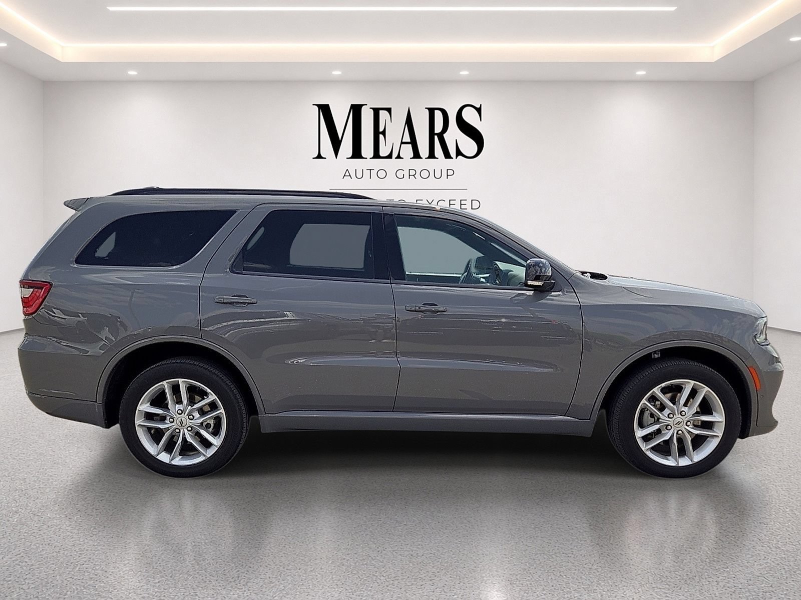 Used 2025 Dodge Durango GT AWD/4WD image 6