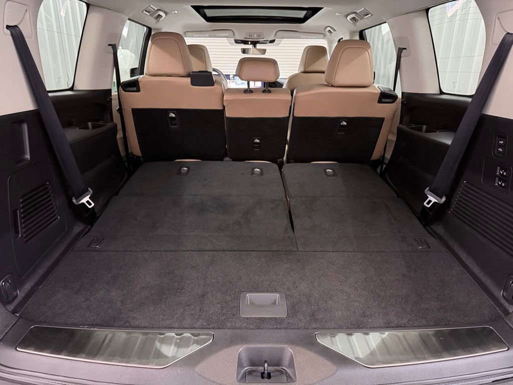 Certified 2025 INFINITI QX80 Luxe image 37