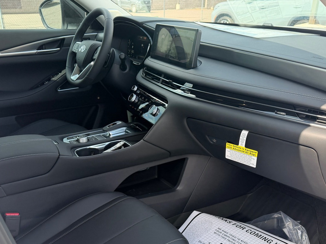 New 2027 INFINITI QX60 Luxe FWD image 12