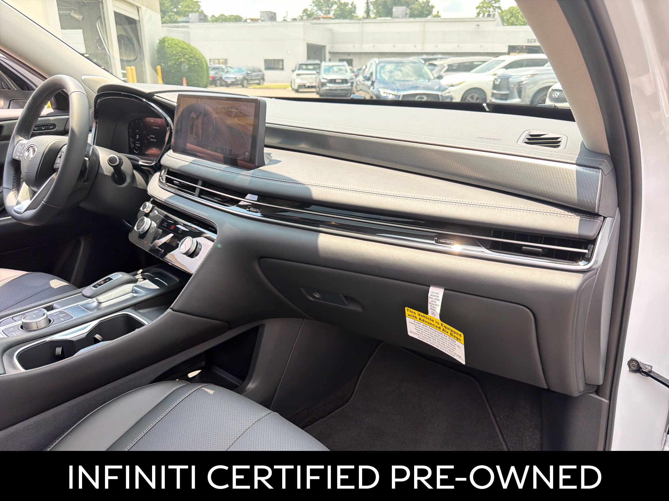 Certified 2026 INFINITI QX60 Luxe w/ Cargo Package FWD image 36