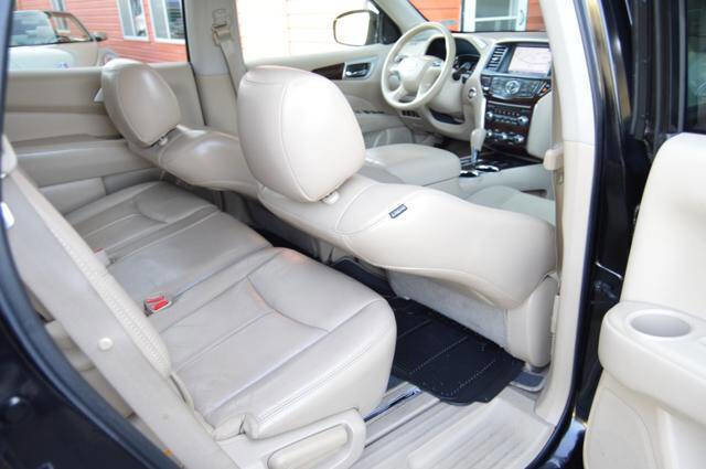 Used 2014 Nissan Pathfinder SL w/ SL Tech Package AWD/4WD image 54