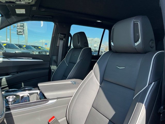 Certified 2026 Cadillac Escalade Sport w/ Touring Package AWD/4WD image 13