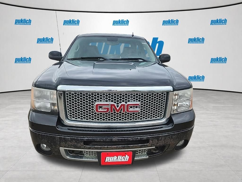 Used 2011 GMC Sierra 1500 Denali AWD/4WD image 8