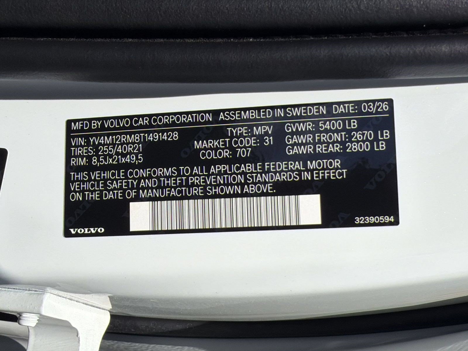New 2026 Volvo XC60 B5 Ultra w/ Protection Package AWD/4WD image 24