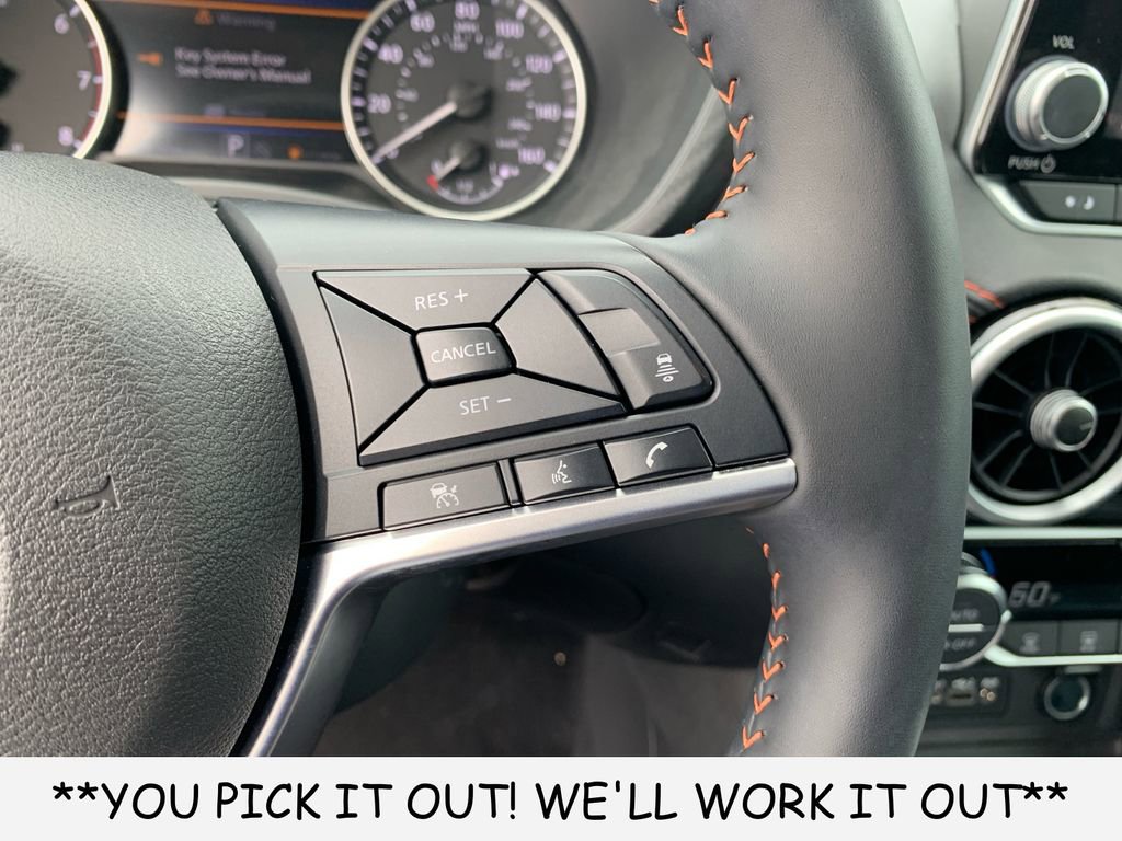Used 2025 Nissan Sentra SR FWD image 17