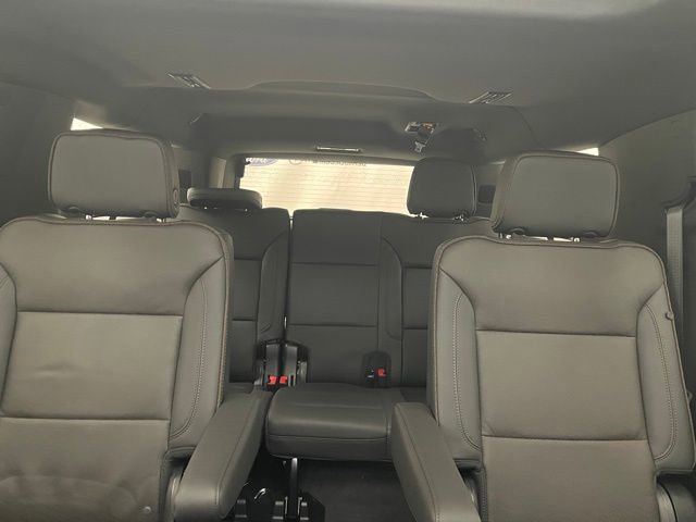 Certified 2024 Chevrolet Suburban High Country image 13