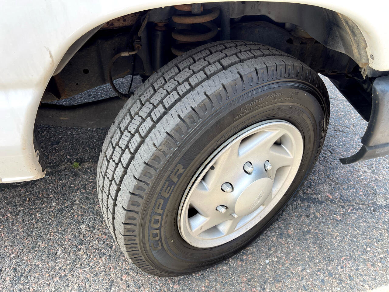 Used 2013 Ford E-350 and Econoline 350 XL image 29