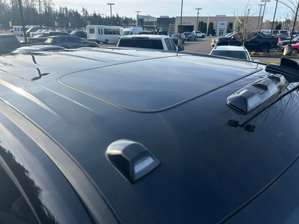 Used 2022 GMC Sierra 3500 Denali image 28