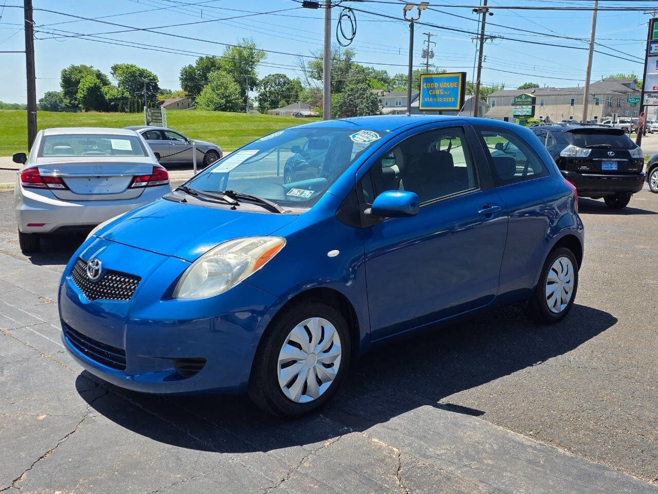 Used 2008 Toyota Yaris 2-Door Hatchback FWD image 1