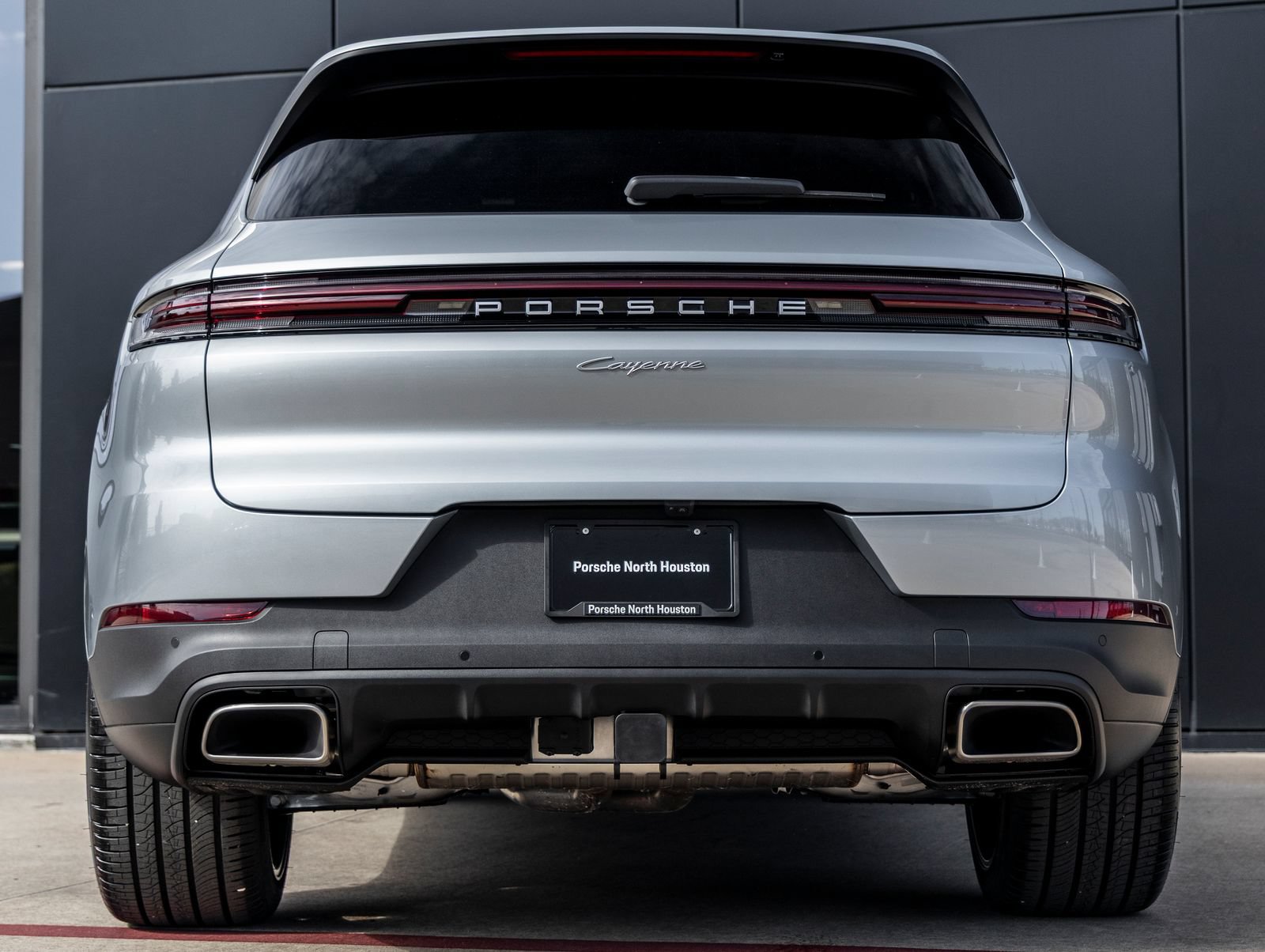 Certified 2026 Porsche Cayenne AWD/4WD image 10