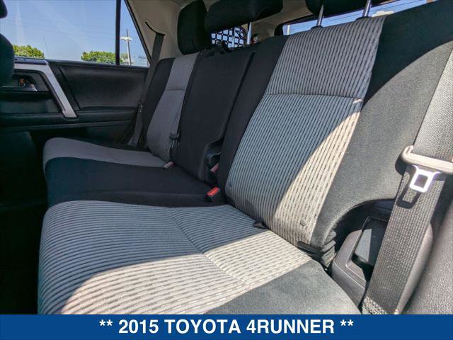 Used 2015 Toyota 4Runner SR5 AWD/4WD image 21