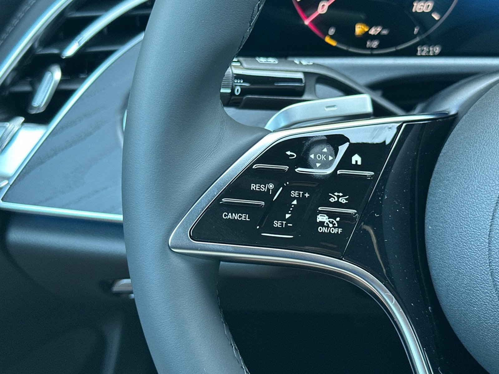 New 2027 Mercedes-Benz E 450 4MATIC Sedan image 27