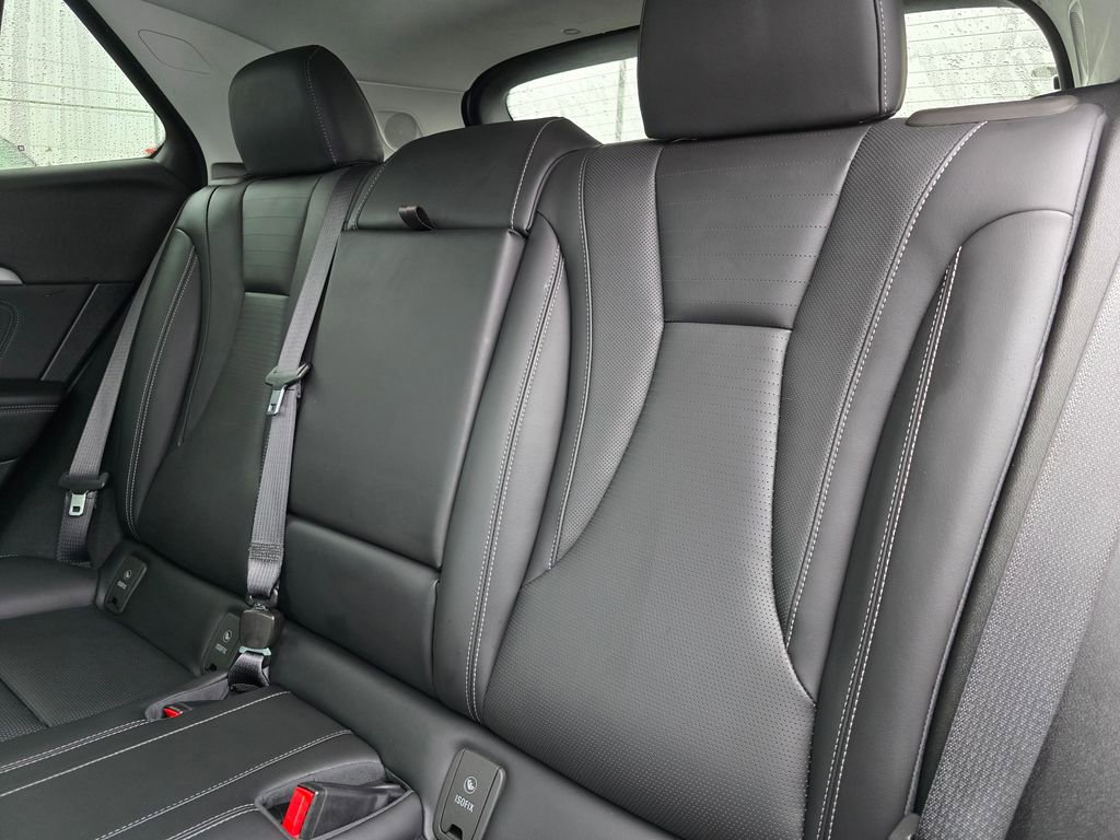 Used 2024 Buick Envision Preferred image 19