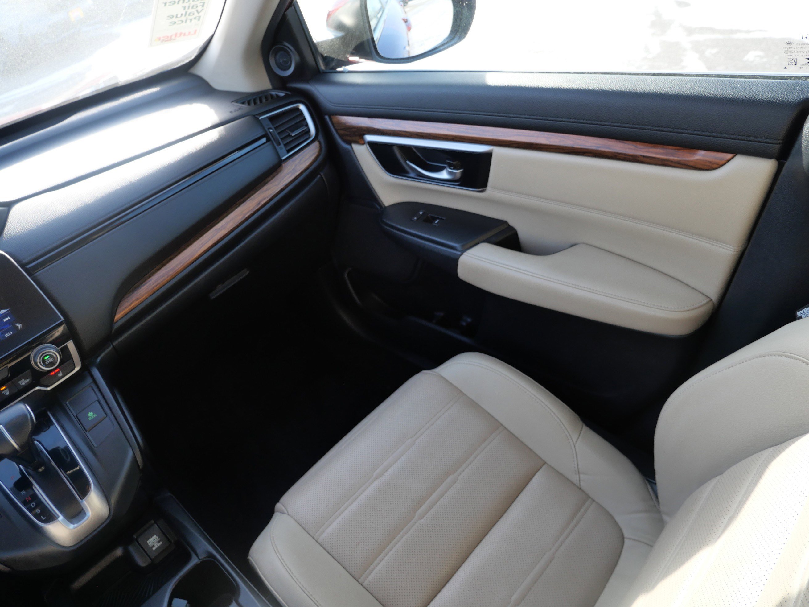 Used 2018 Honda CR-V Touring image 11