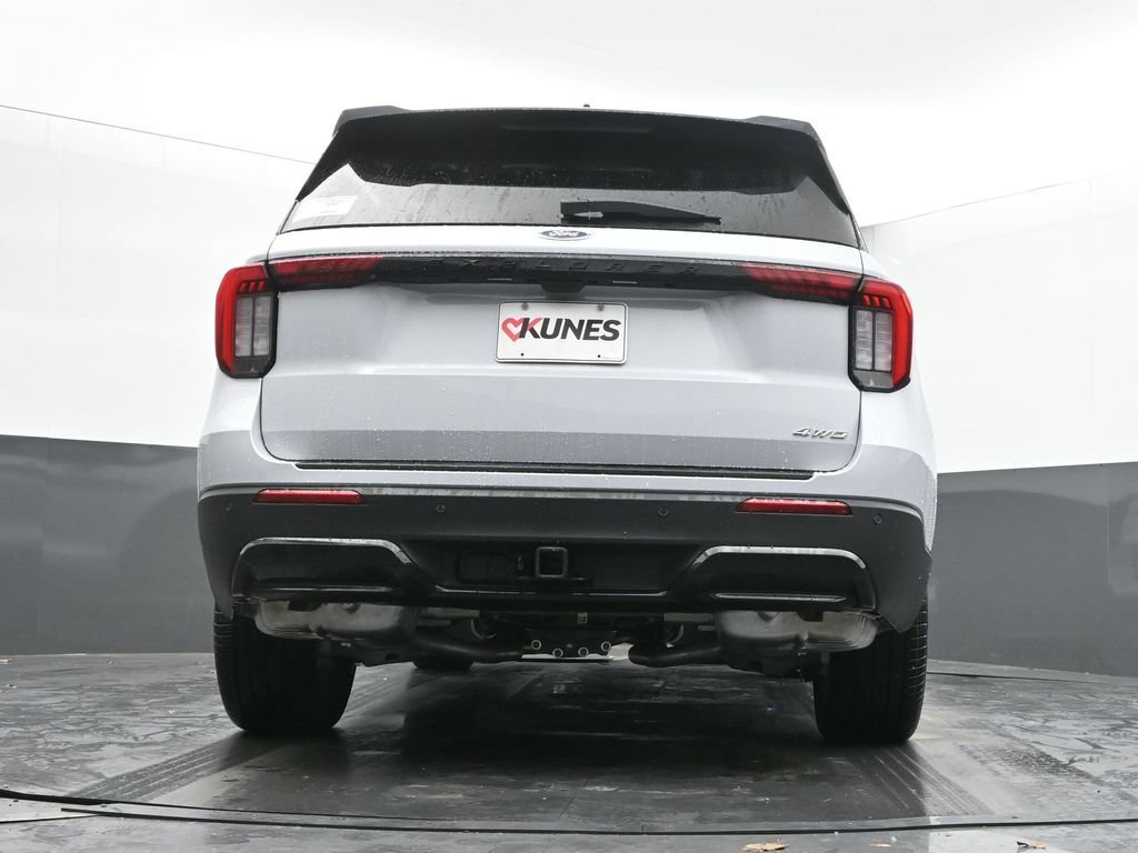 New 2026 Ford Explorer ST-Line w/ ST-Line Street Pack AWD/4WD image 41