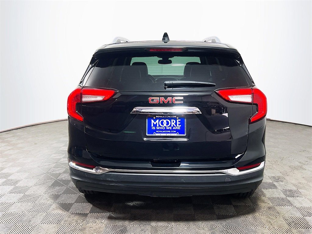 Used 2023 GMC Terrain SLT image 7