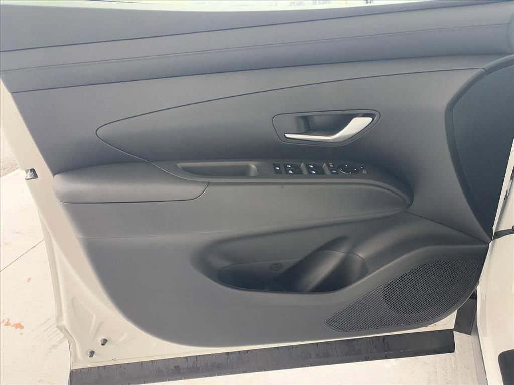 New 2026 Hyundai Tucson SE FWD image 8