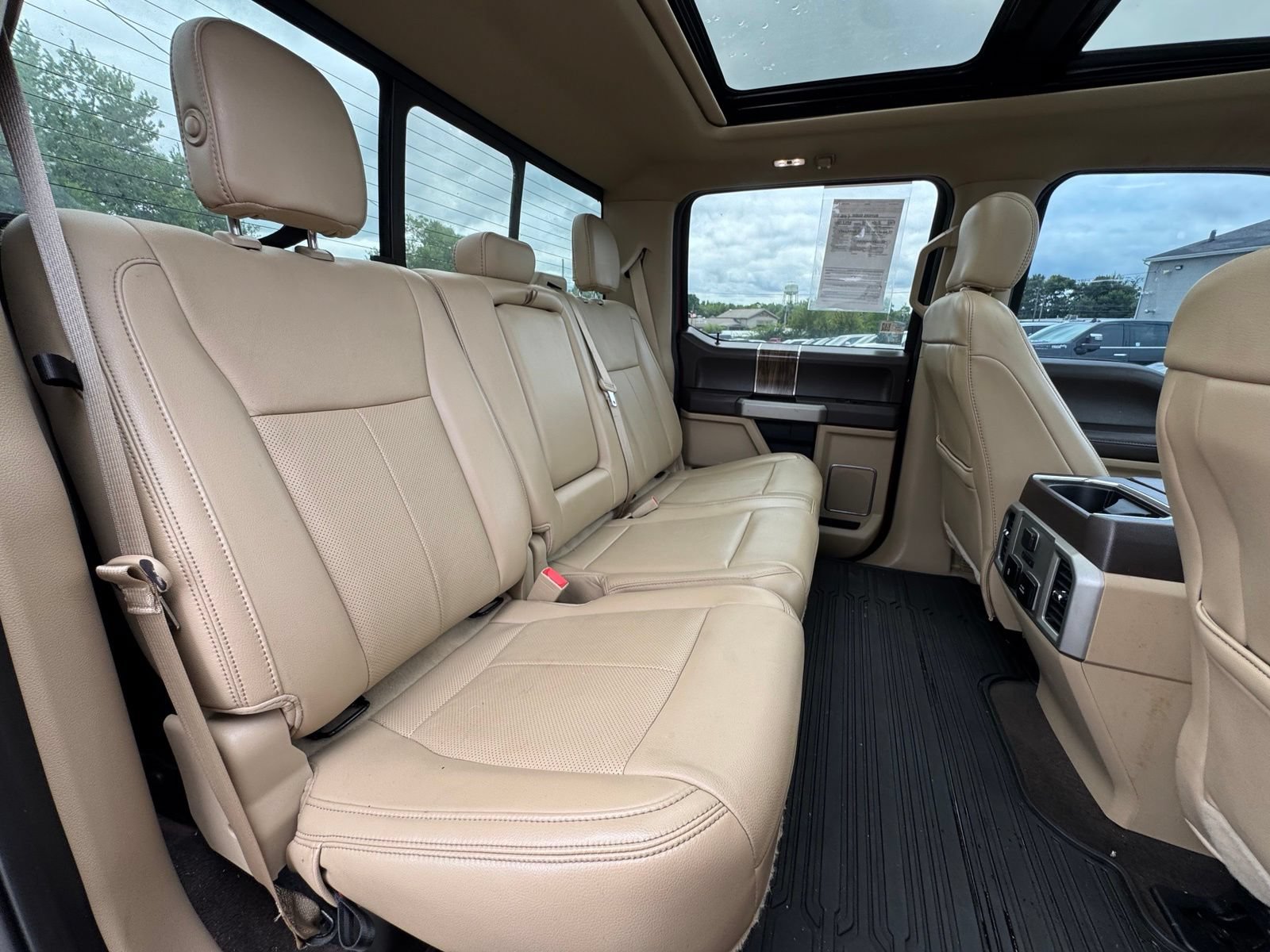 Used 2019 Ford F150 Lariat w/ Equipment Group 502A Luxury AWD/4WD image 33