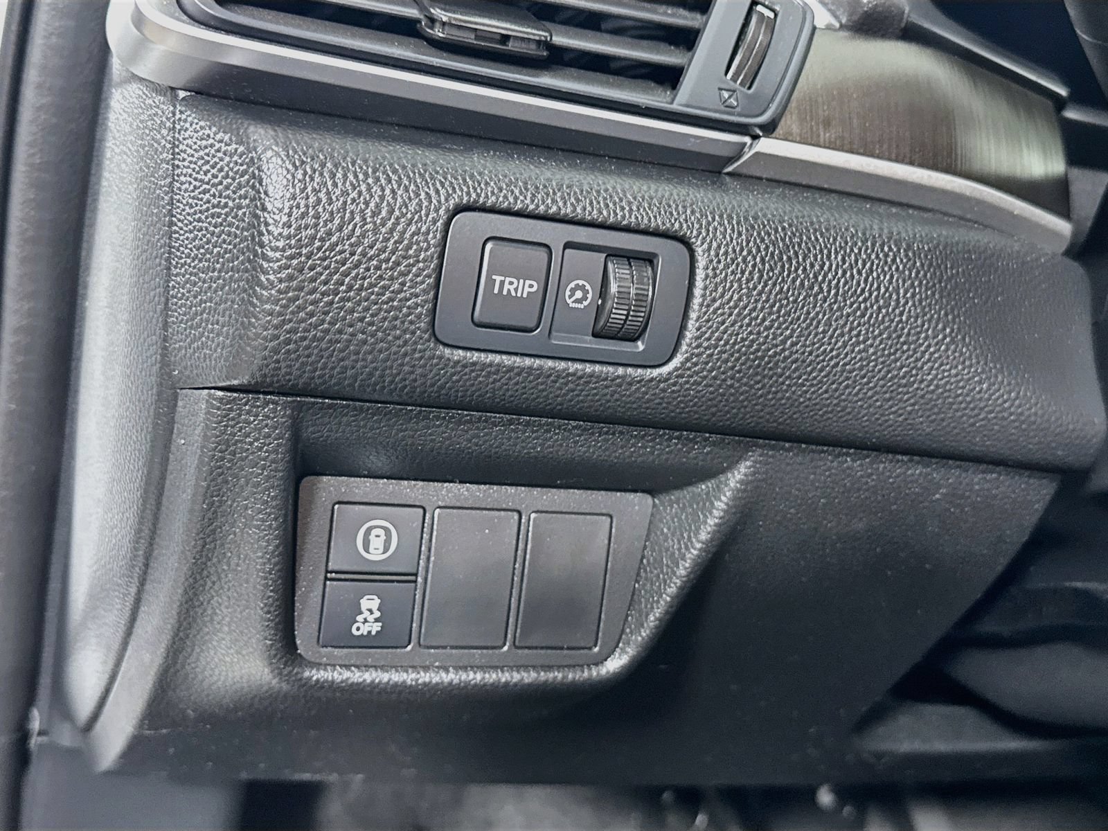 Used 2022 Honda Accord LX image 11