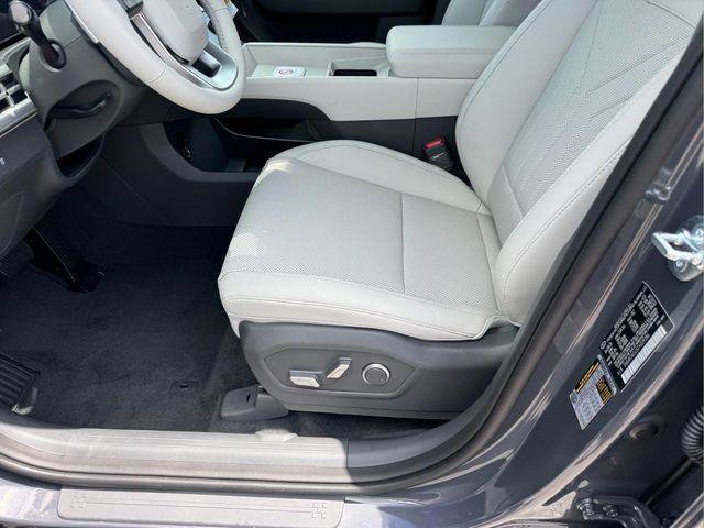 New 2026 Hyundai Santa Fe SEL FWD image 7