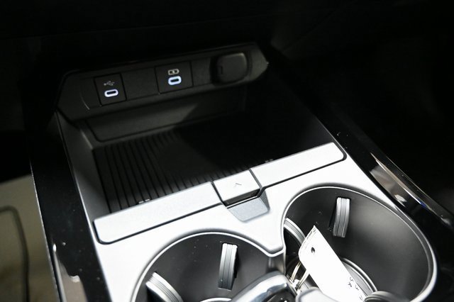 New 2026 Toyota Prius LE image 18