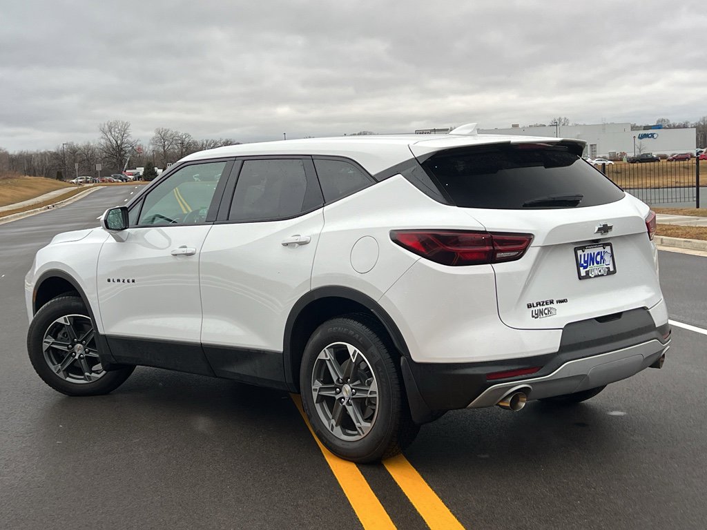 Used 2024 Chevrolet Blazer LT w/ Driver Confidence Package image 37