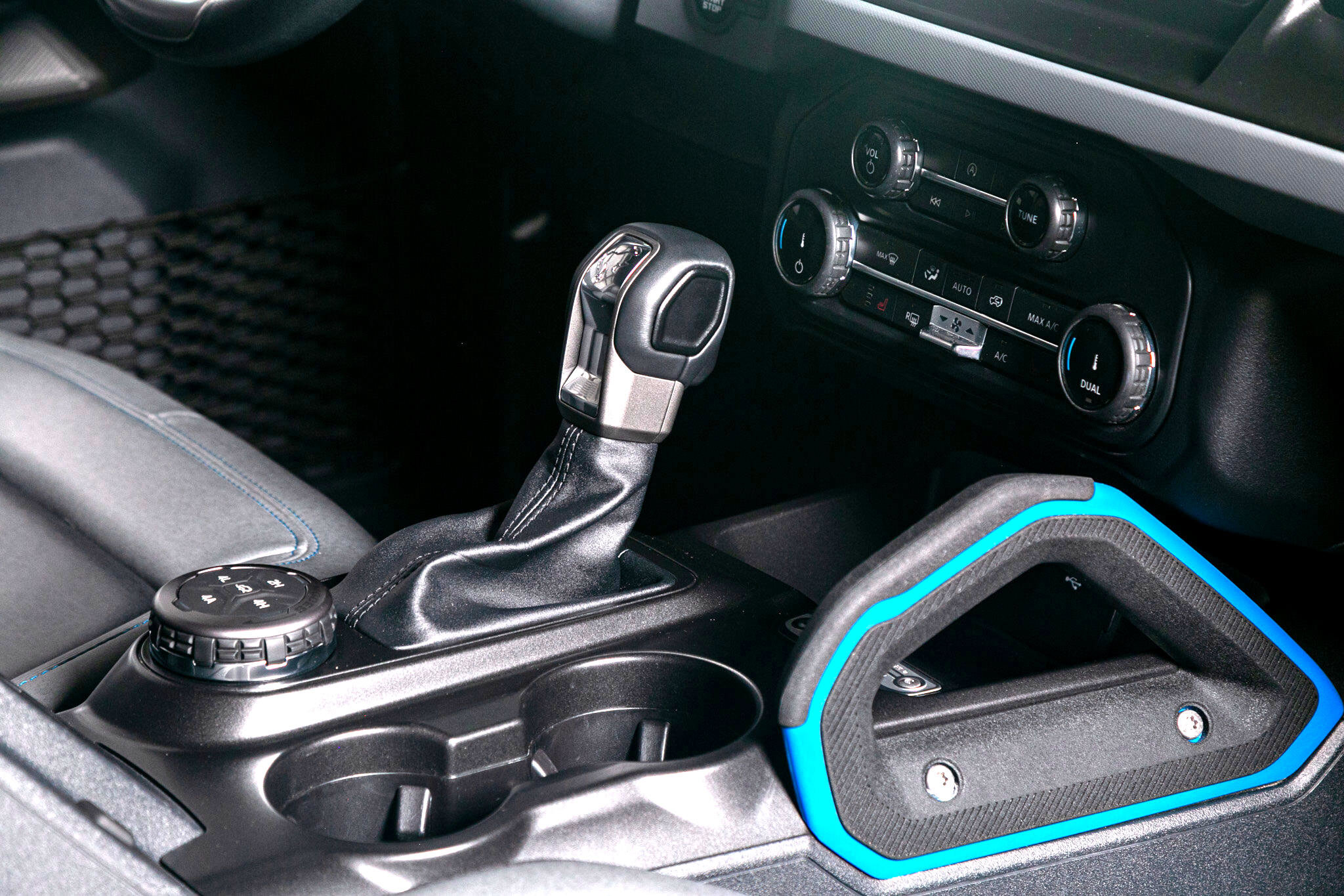 Used 2022 Ford Bronco Black Diamond image 24