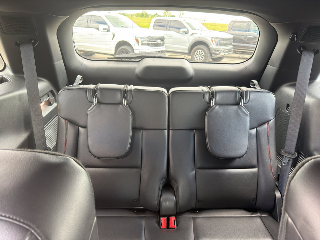 Certified 2022 Ford Explorer ST-Line AWD/4WD image 30