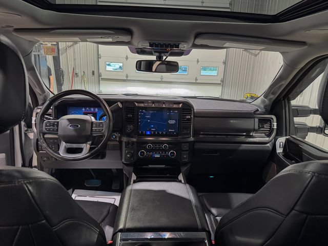 Used 2023 Ford F450 Lariat w/ Lariat Ultimate Package AWD/4WD image 19