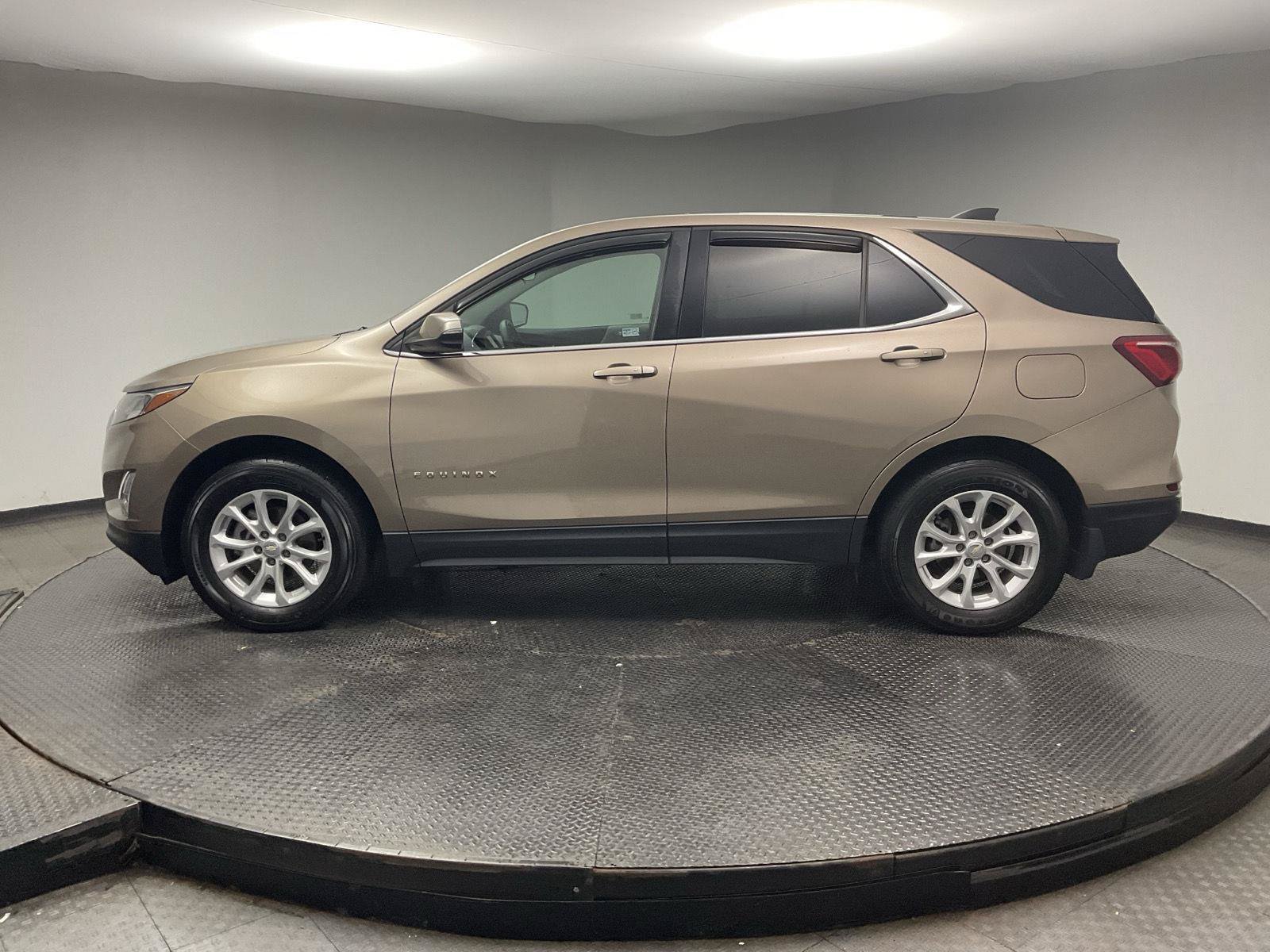 Used 2018 Chevrolet Equinox LT AWD/4WD image 4