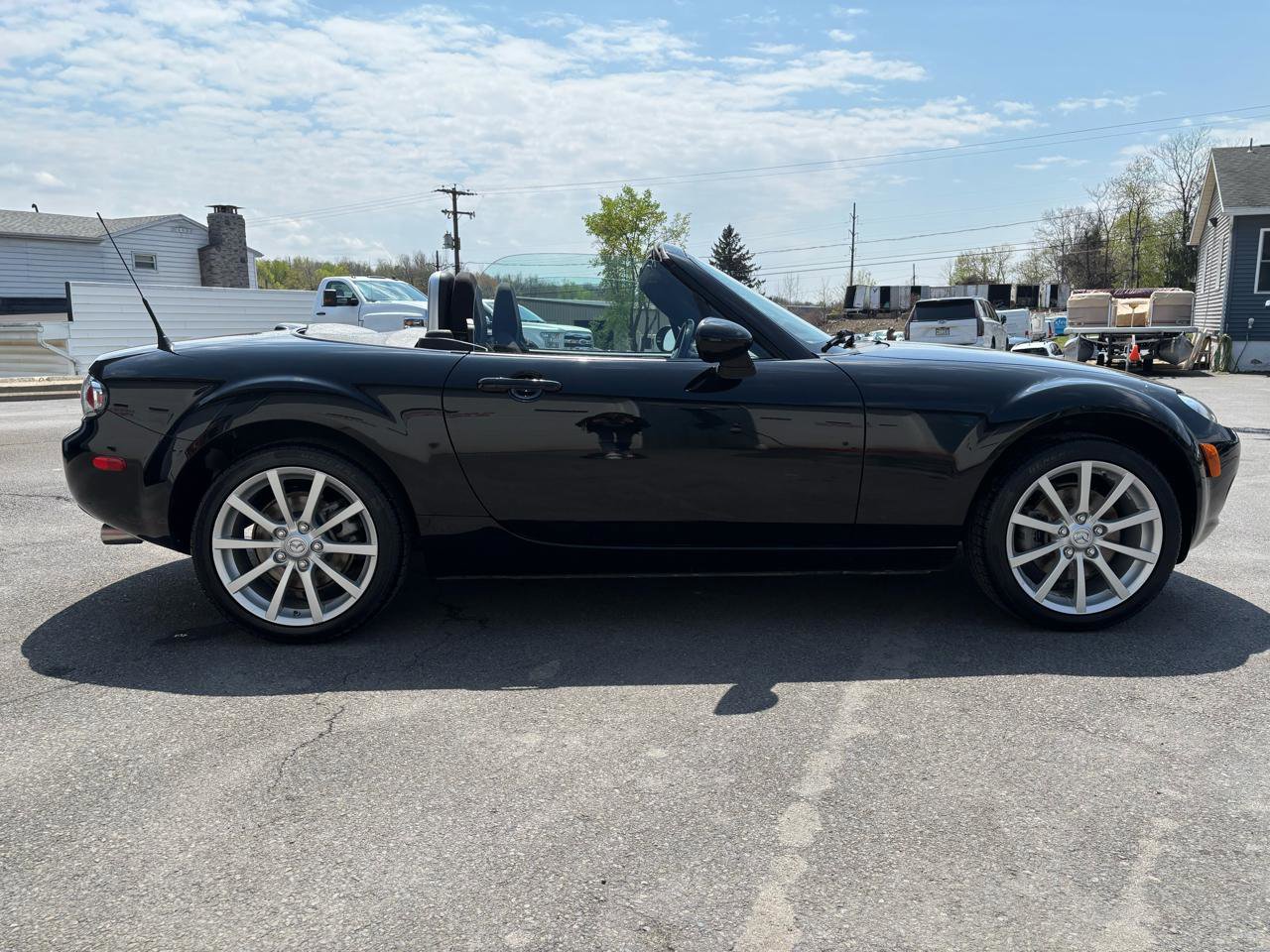 Used 2008 MAZDA MX-5 Miata Touring w/ Suspension Pkg RWD image 14