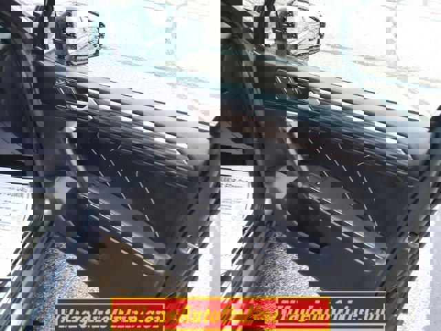 Used 2023 Volkswagen Tiguan SEL R-Line image 32