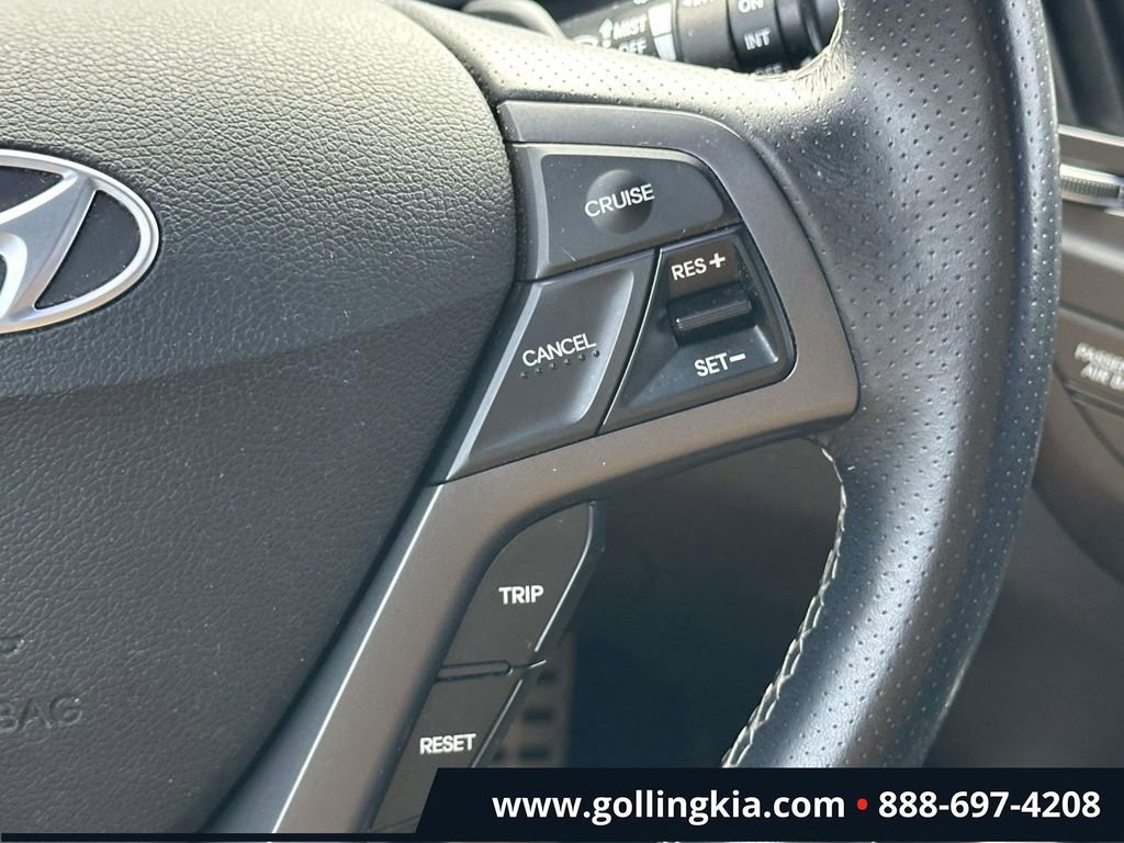 Used 2016 Hyundai Veloster Turbo FWD image 21