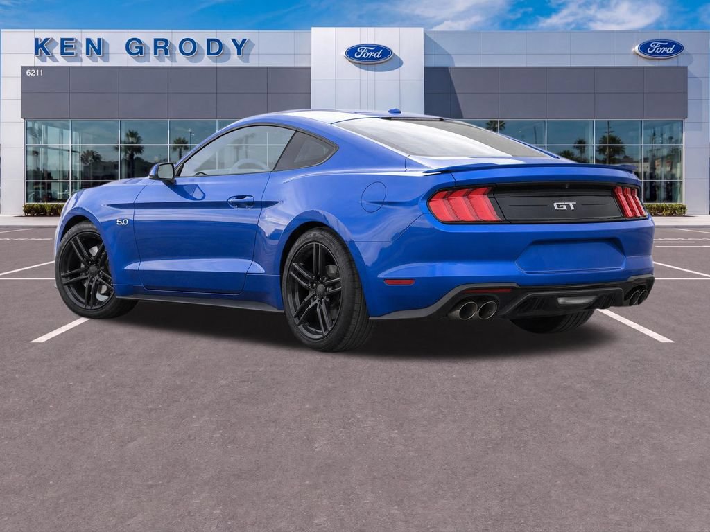 Used 2020 Ford Mustang GT RWD image 4