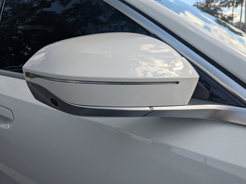 Used 2024 BMW 530i w/ Premium Package image 22