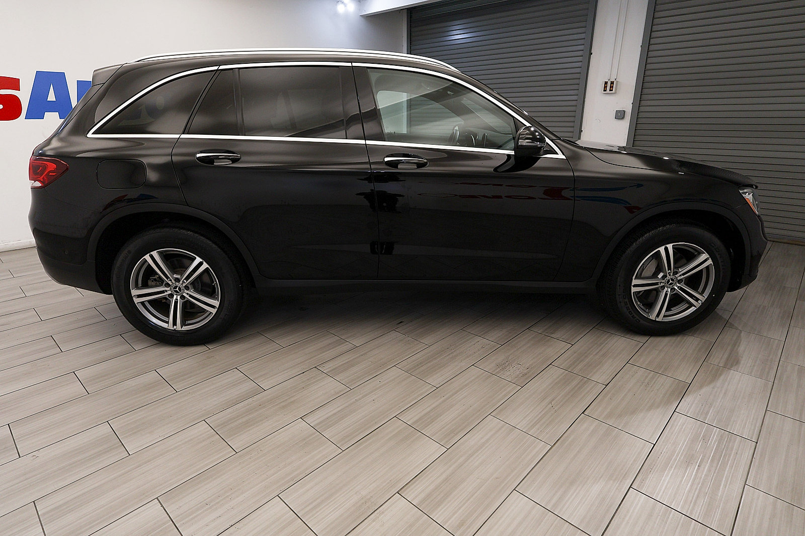 Used 2021 Mercedes-Benz GLC 300 4MATIC image 6