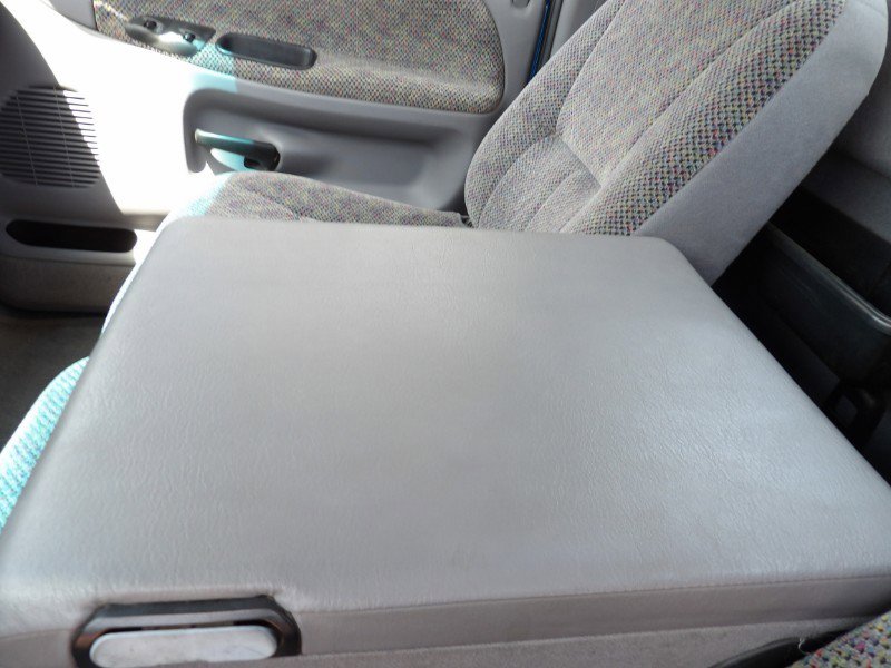 Used 1999 Dodge Ram 3500 Truck SLT image 12