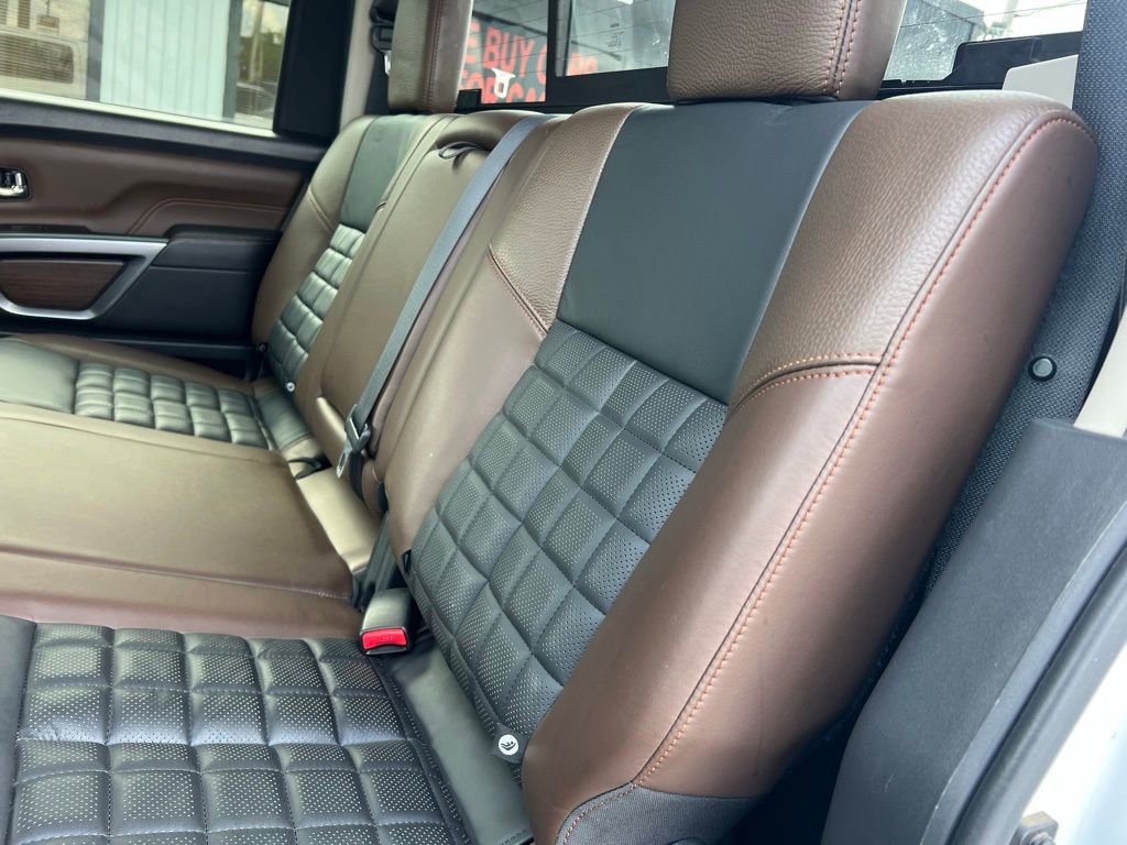 Used 2016 Nissan Titan Platinum Reserve image 18
