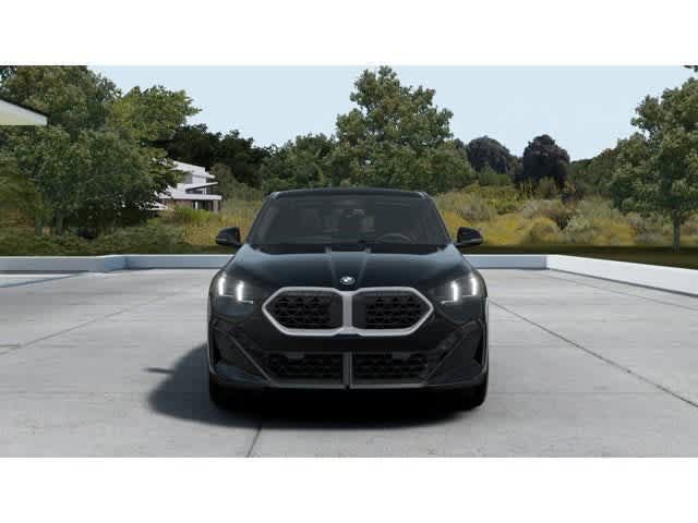 New 2026 BMW X2 xDrive28i AWD/4WD image 3