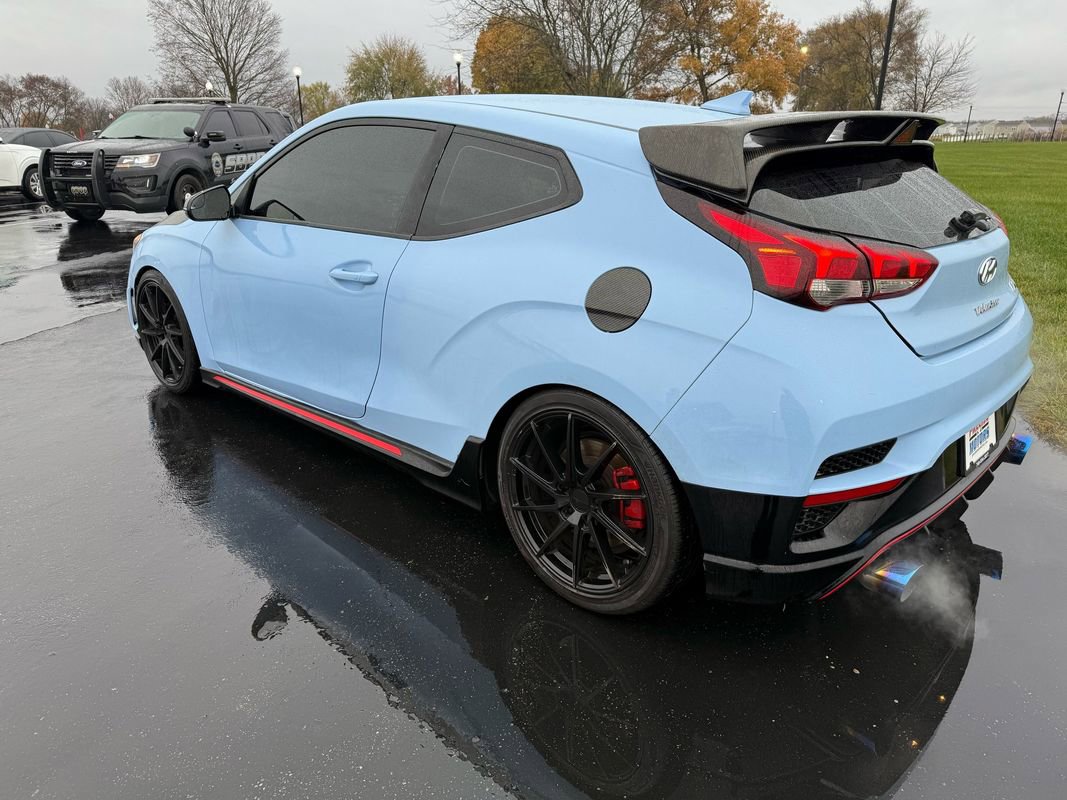 Used 2020 Hyundai Veloster N image 7