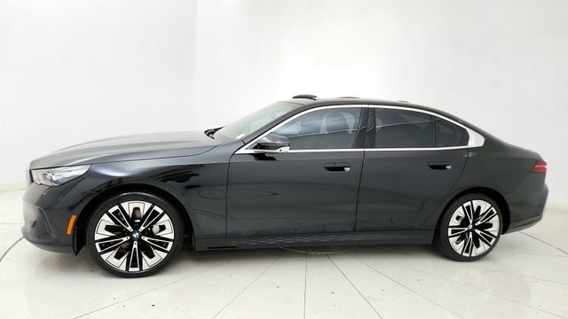 Used 2026 BMW 530i RWD image 6