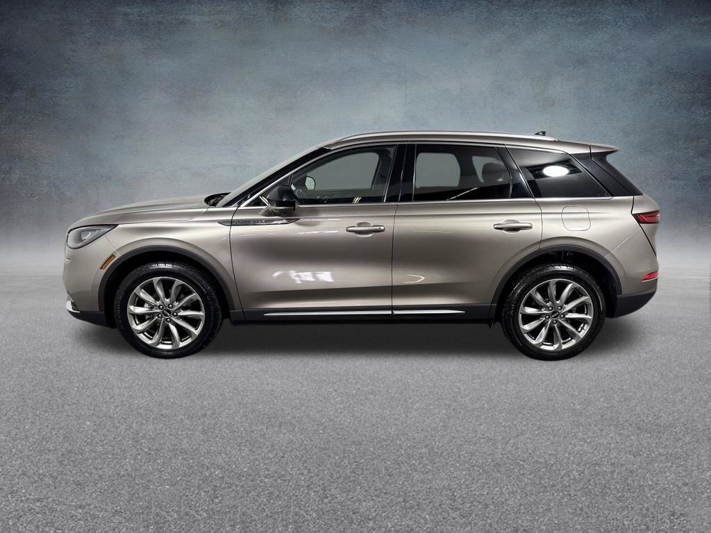 Certified 2021 Lincoln Corsair AWD w/ Premium Package image 3