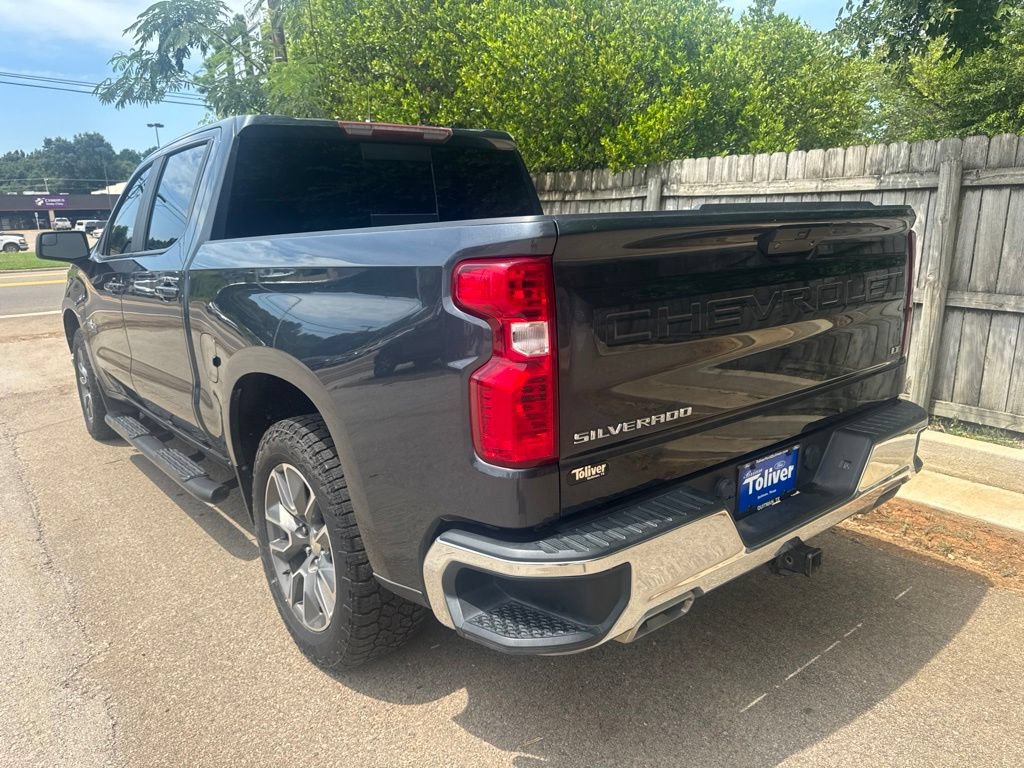 Used 2021 Chevrolet Silverado 1500 LT AWD/4WD image 4