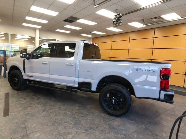 New 2026 Ford F350 Lariat w/ Black Appearance Package image 5